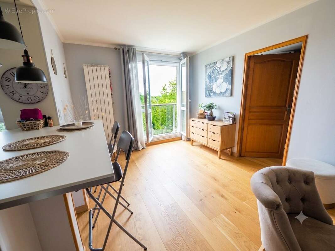 Appartement à BOIS-D'ARCY