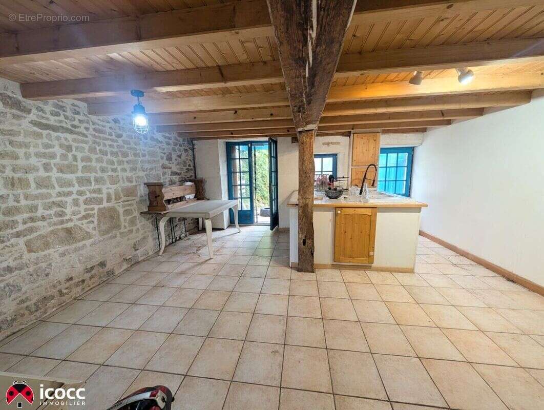 Maison à LA COUTURE