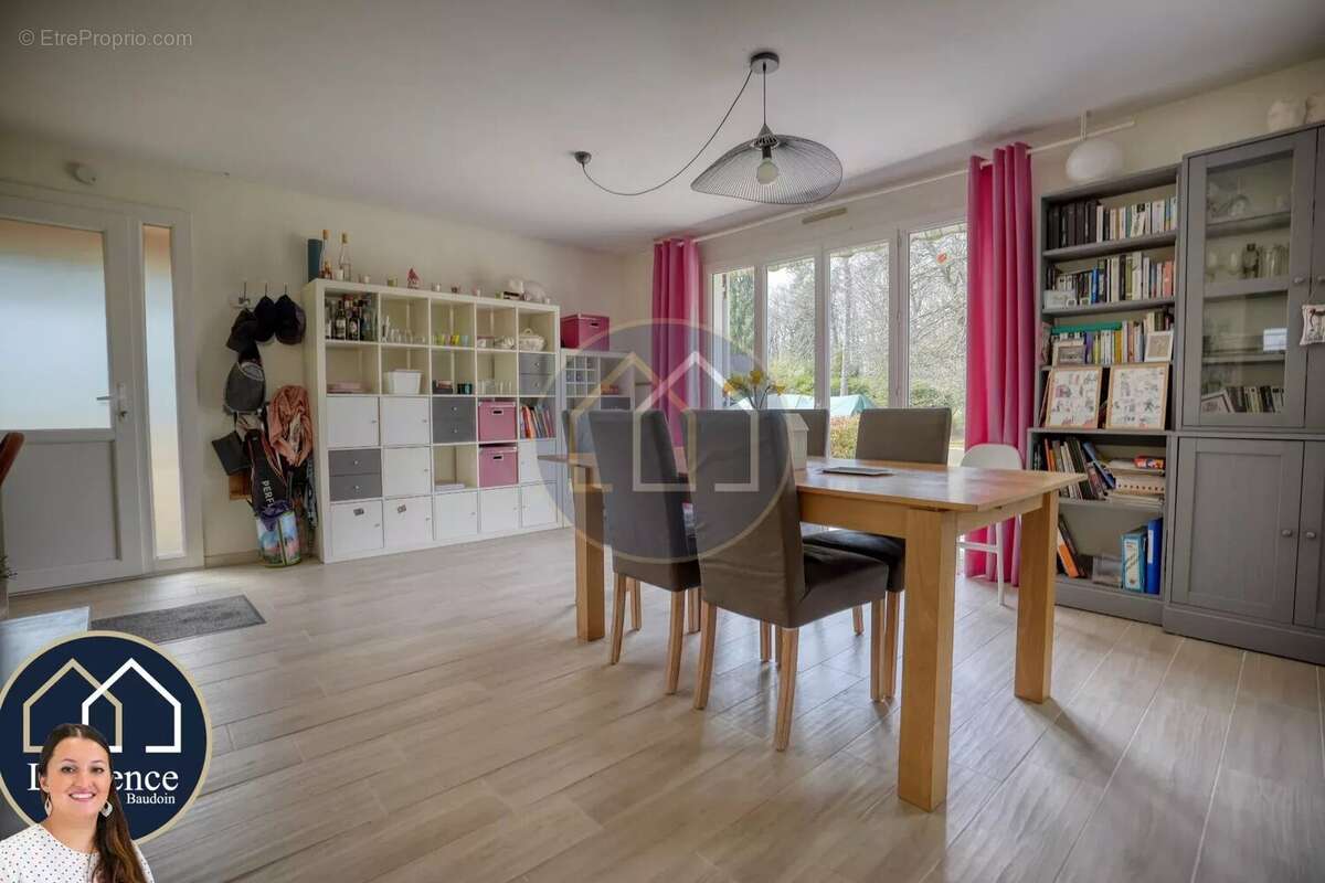 Maison à NOGENT-LE-ROI