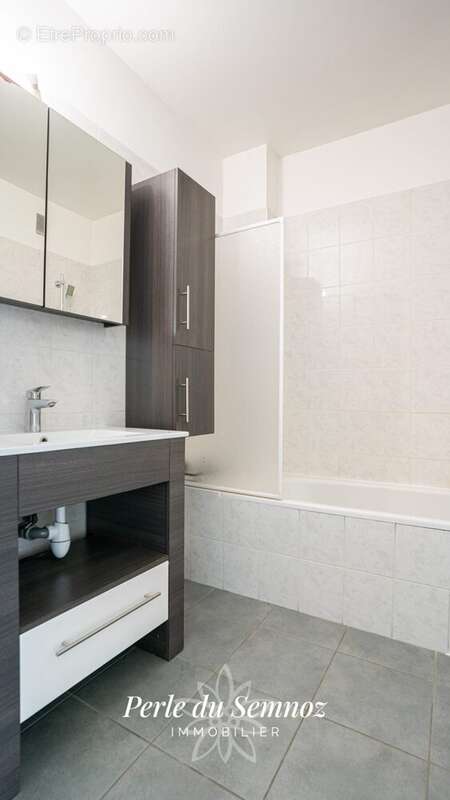 Appartement 3 pièces 57 m² à vendre à Cran-Gevrier (74960) - photo 9