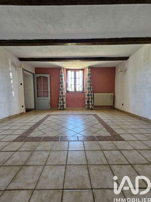 Photo 7 - Maison à COSNES-ET-ROMAIN