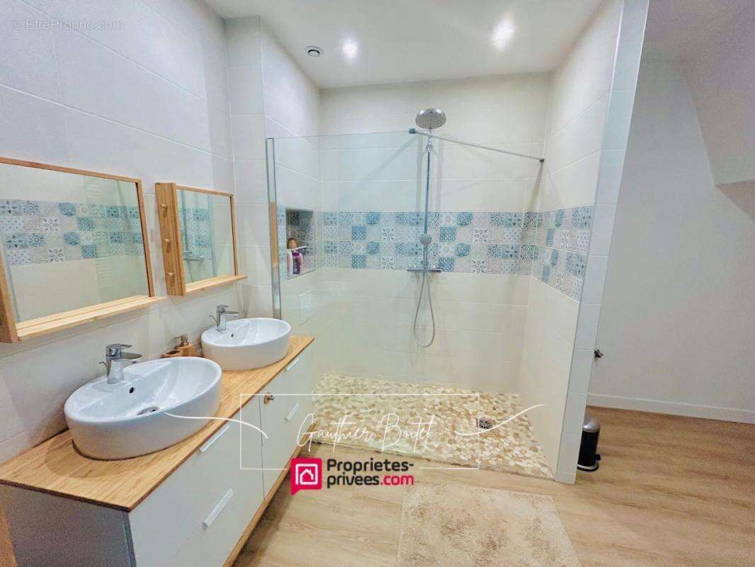 Maison à ROZAY-EN-BRIE