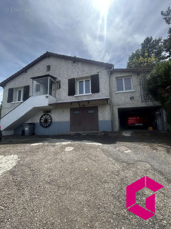 Maison à SAINT-ETIENNE