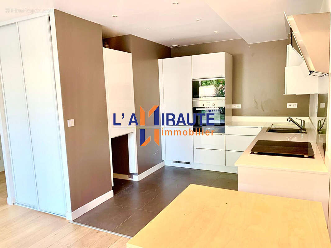 Maison à MAISONS-LAFFITTE