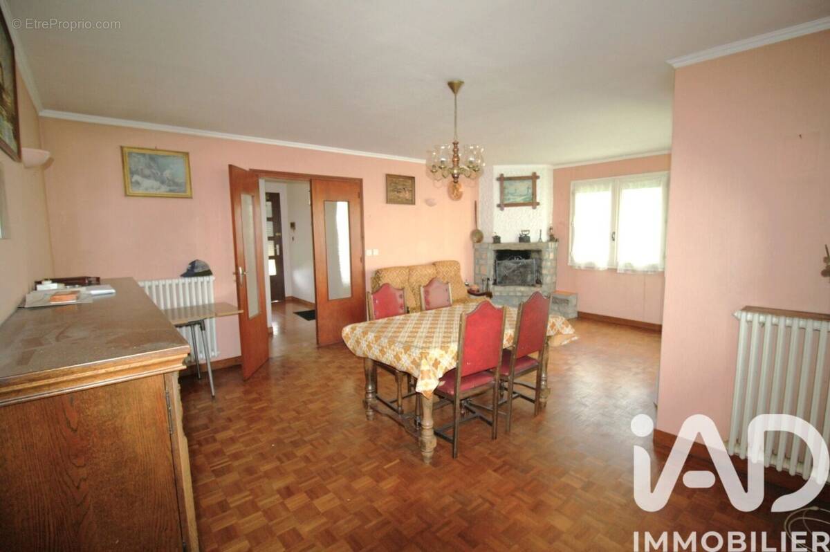 Photo 1 - Maison à INZINZAC-LOCHRIST