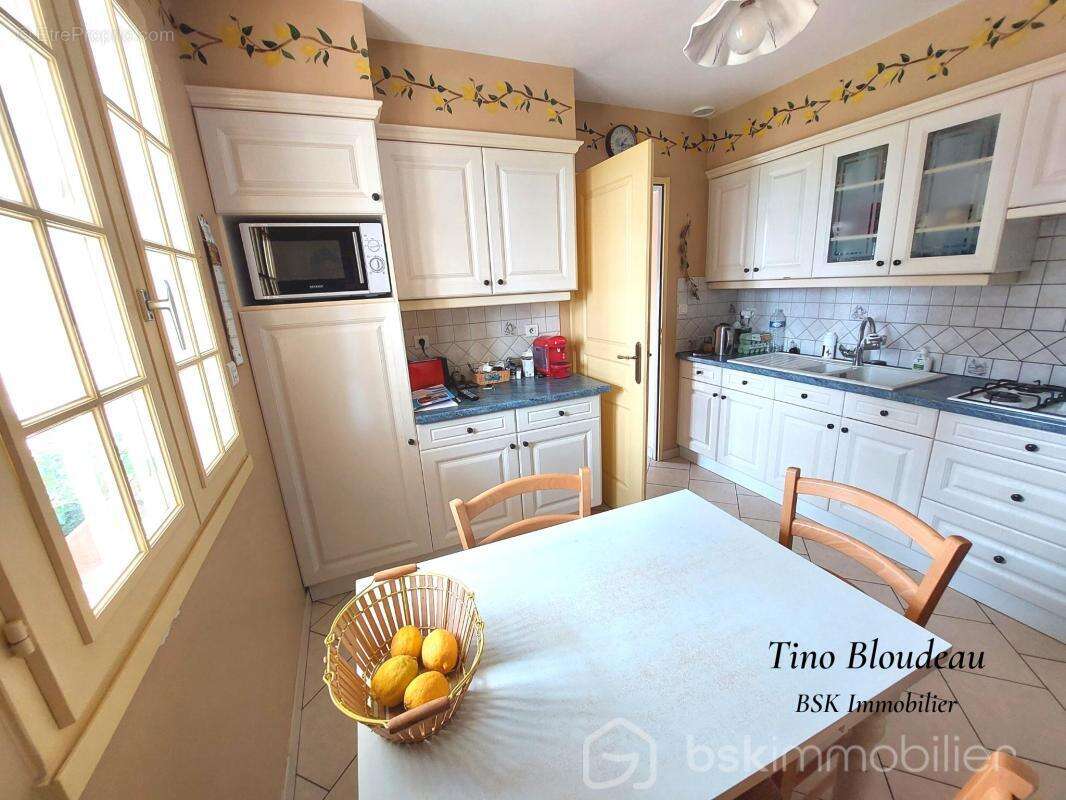 Maison à CIVRAY-DE-TOURAINE