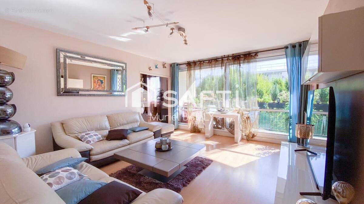 Photo 1 - Appartement à BALLAINVILLIERS