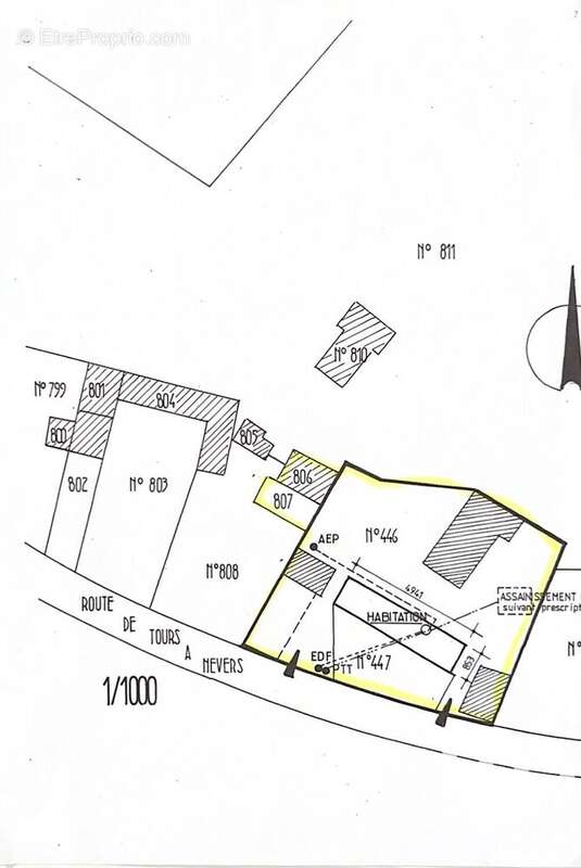 Maison 800 m² à Avord  - photo 4