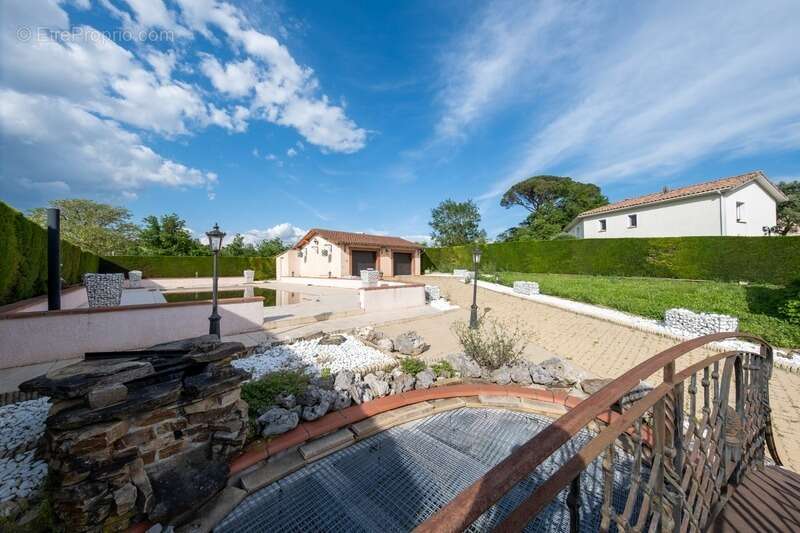 Maison à SAINT-LEON