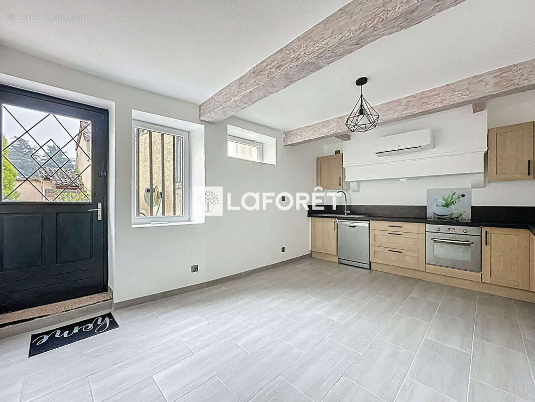 Maison à SAINT-TRIVIER-SUR-MOIGNANS