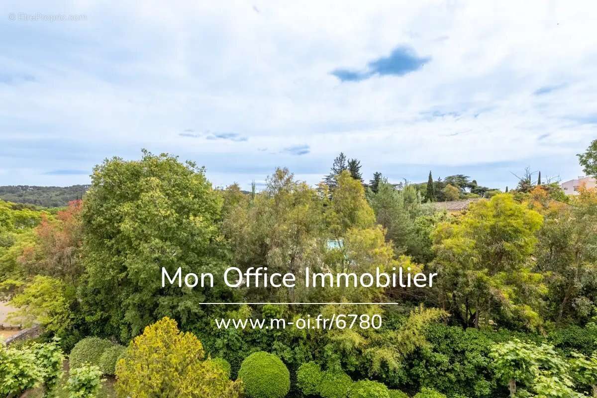 Appartement à AIX-EN-PROVENCE
