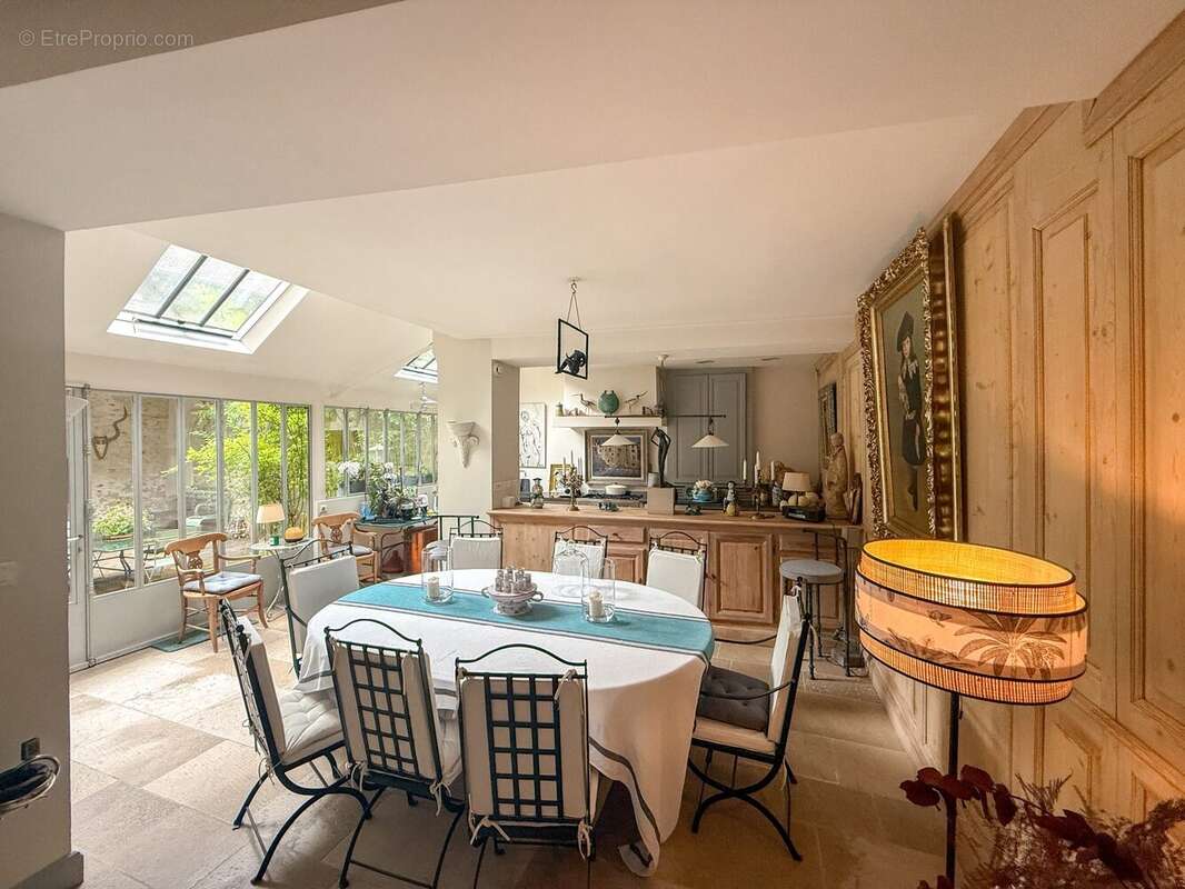 Maison à MONTFORT-L'AMAURY