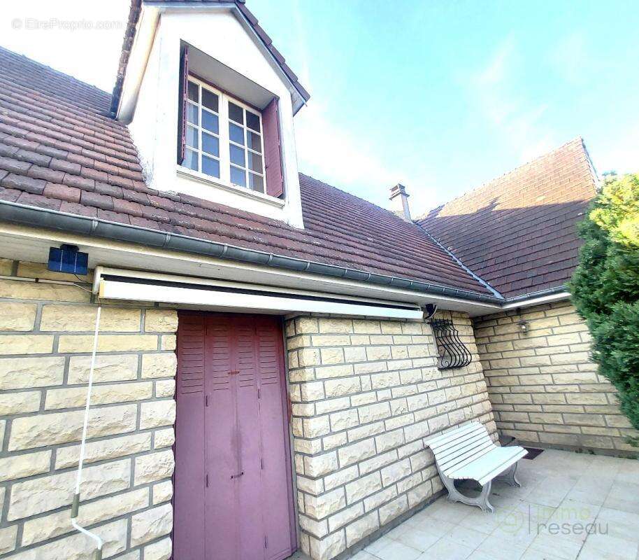 Maison 168 m² à Courdimanche  - photo 12