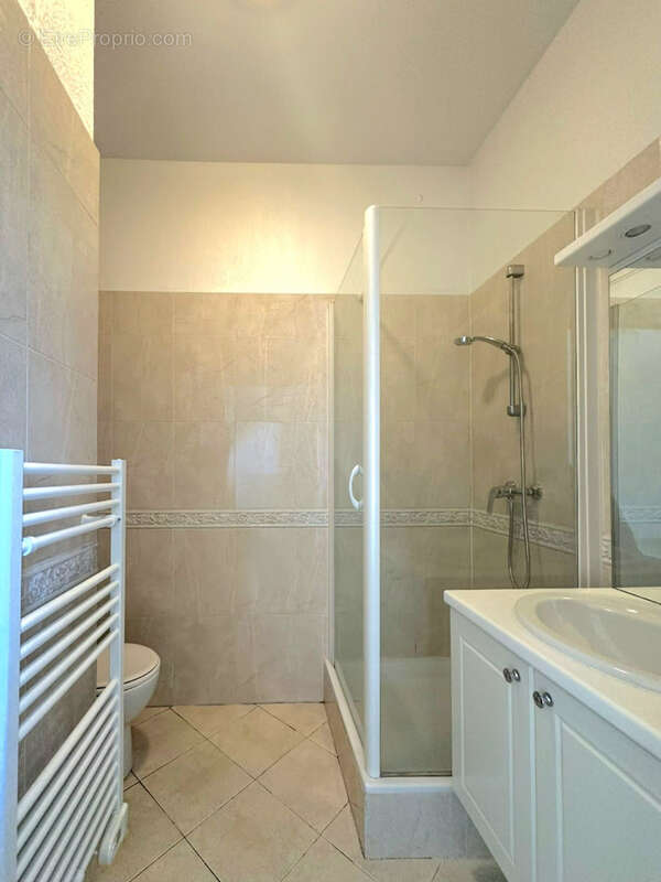 Appartement à HYERES
