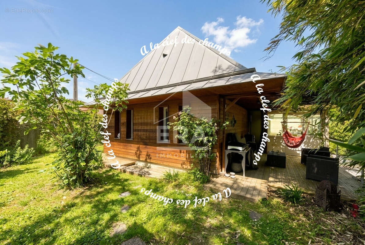 Maison à GIF-SUR-YVETTE