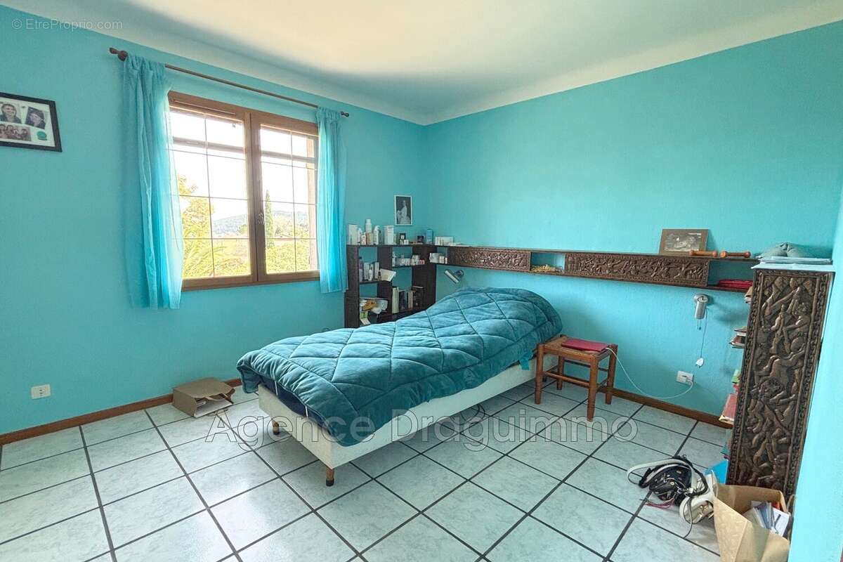 Maison à DRAGUIGNAN