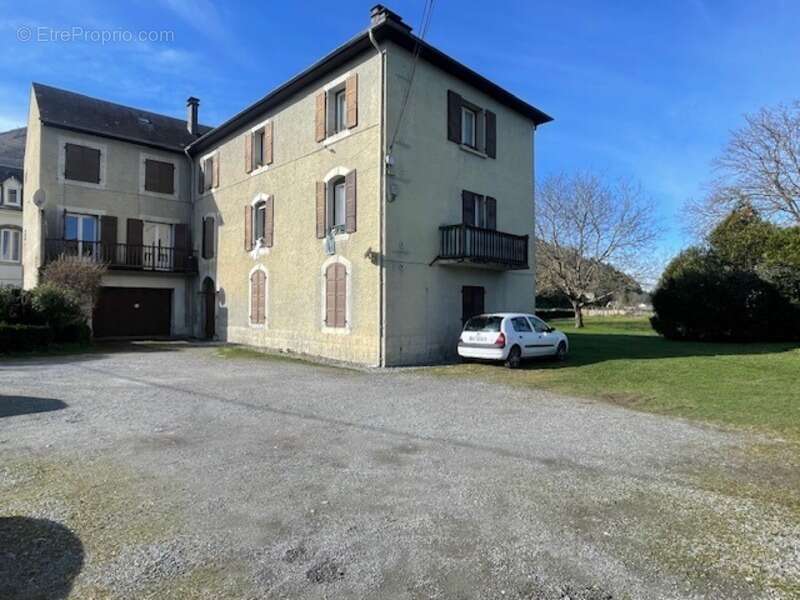 Appartement à LOURDES