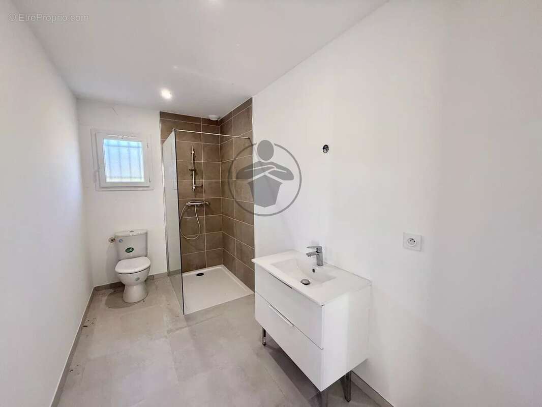 Maison à SAINT-BAUZILLE-DE-PUTOIS