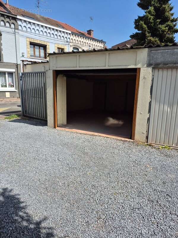 Parking à HAUBOURDIN