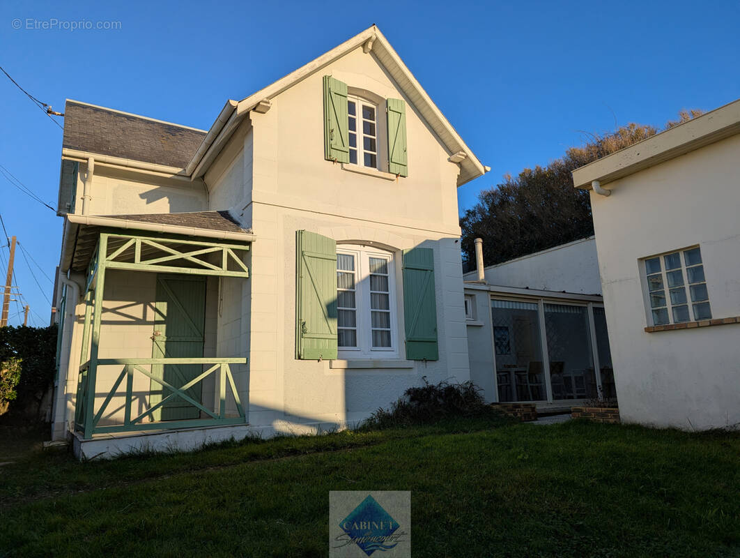 Maison à WOIGNARUE