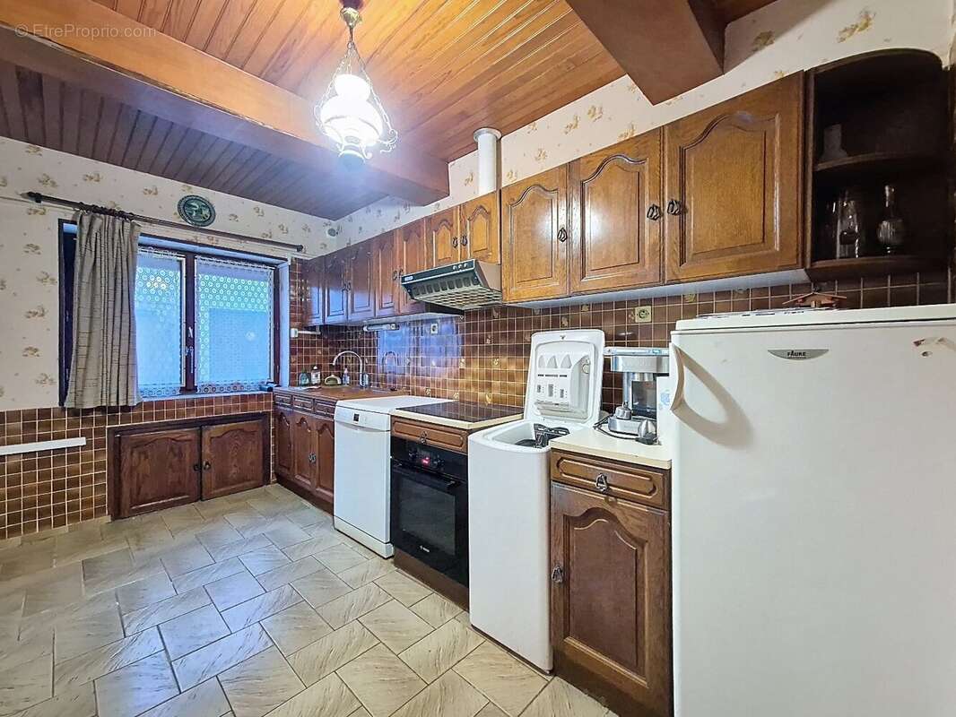 Maison à SAINT-CHINIAN