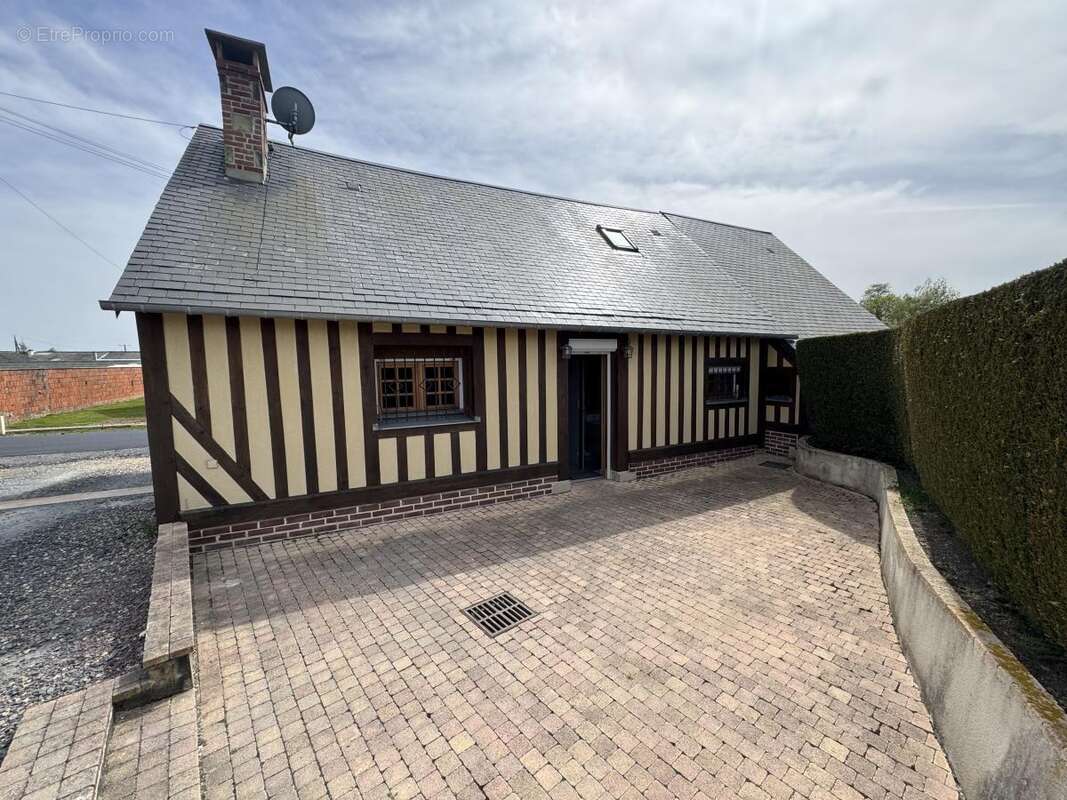 Maison 86 m² à Auvillars  - photo 2