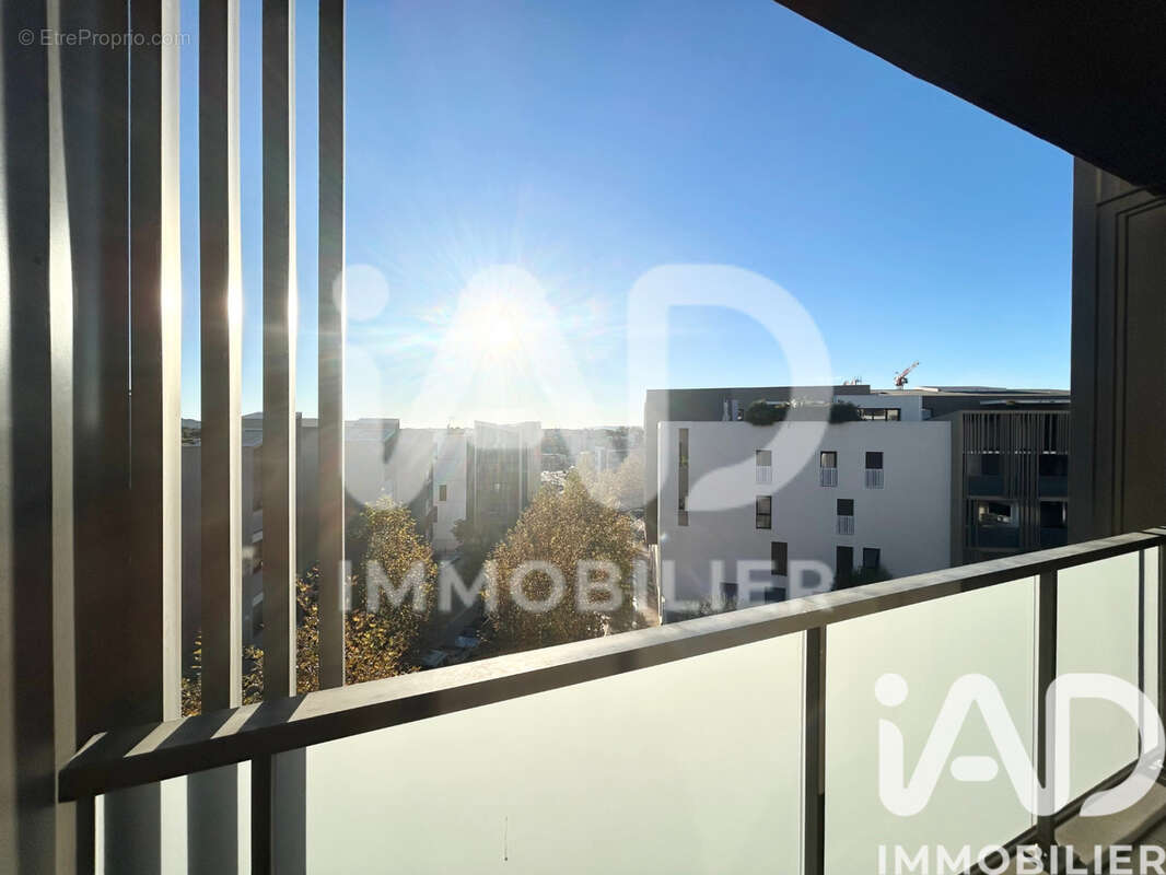 Photo 2 - Appartement à SAINT-JEAN-DE-VEDAS