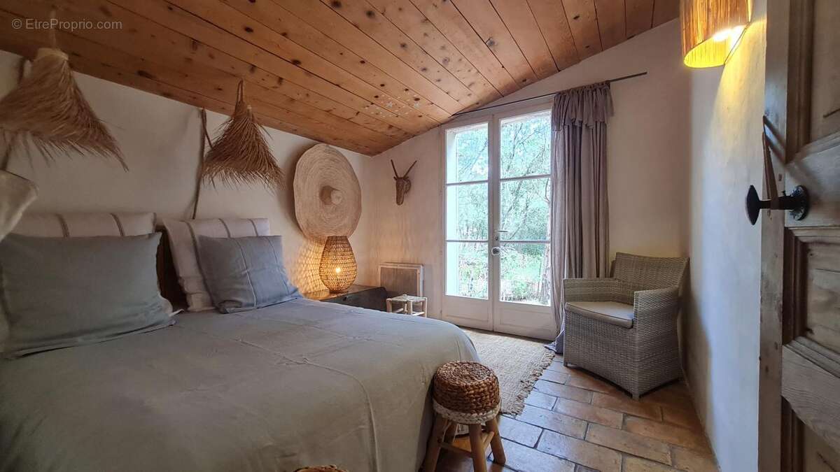 Maison à VILLENEUVE-LES-AVIGNON