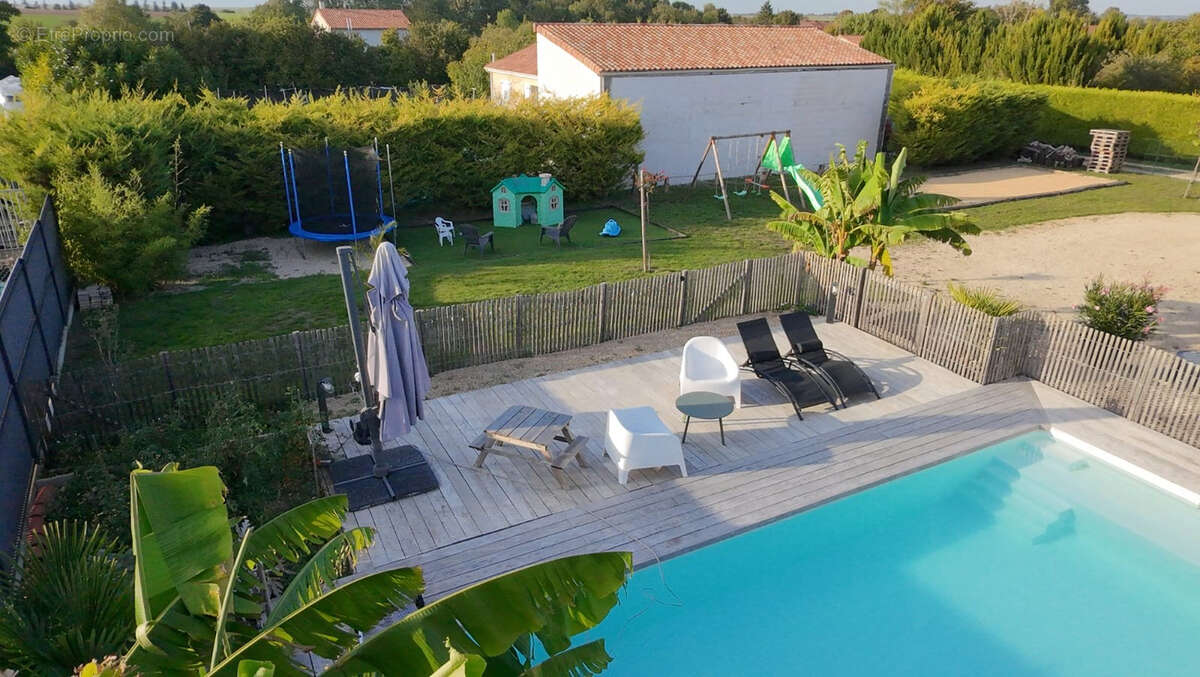 Maison à CHAMPIGNY-LE-SEC