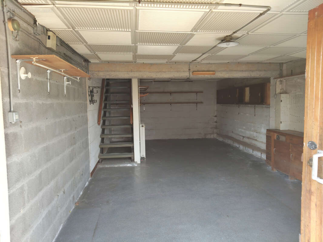 Maison à VERNOU-SUR-BRENNE