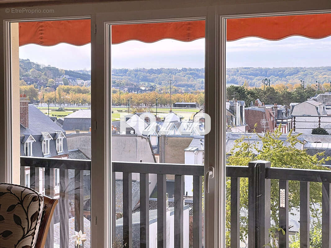 Appartement à DEAUVILLE