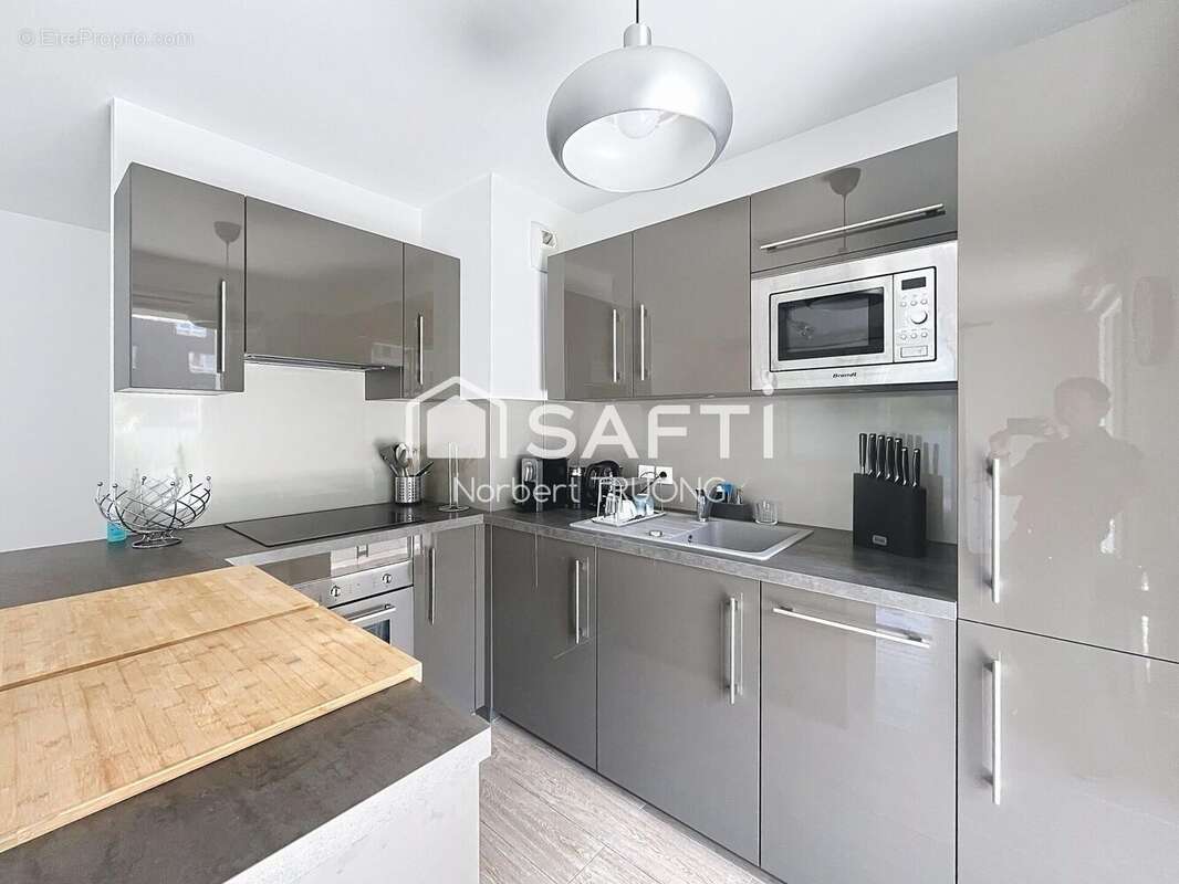 Photo 4 - Appartement à PARIS-15E