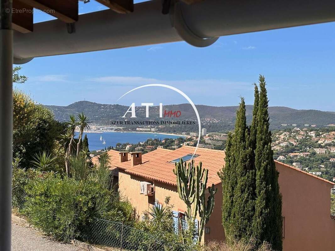 Appartement à LE LAVANDOU