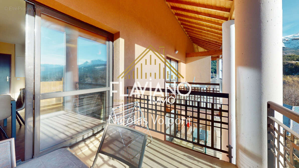 Appartement à JAUSIERS