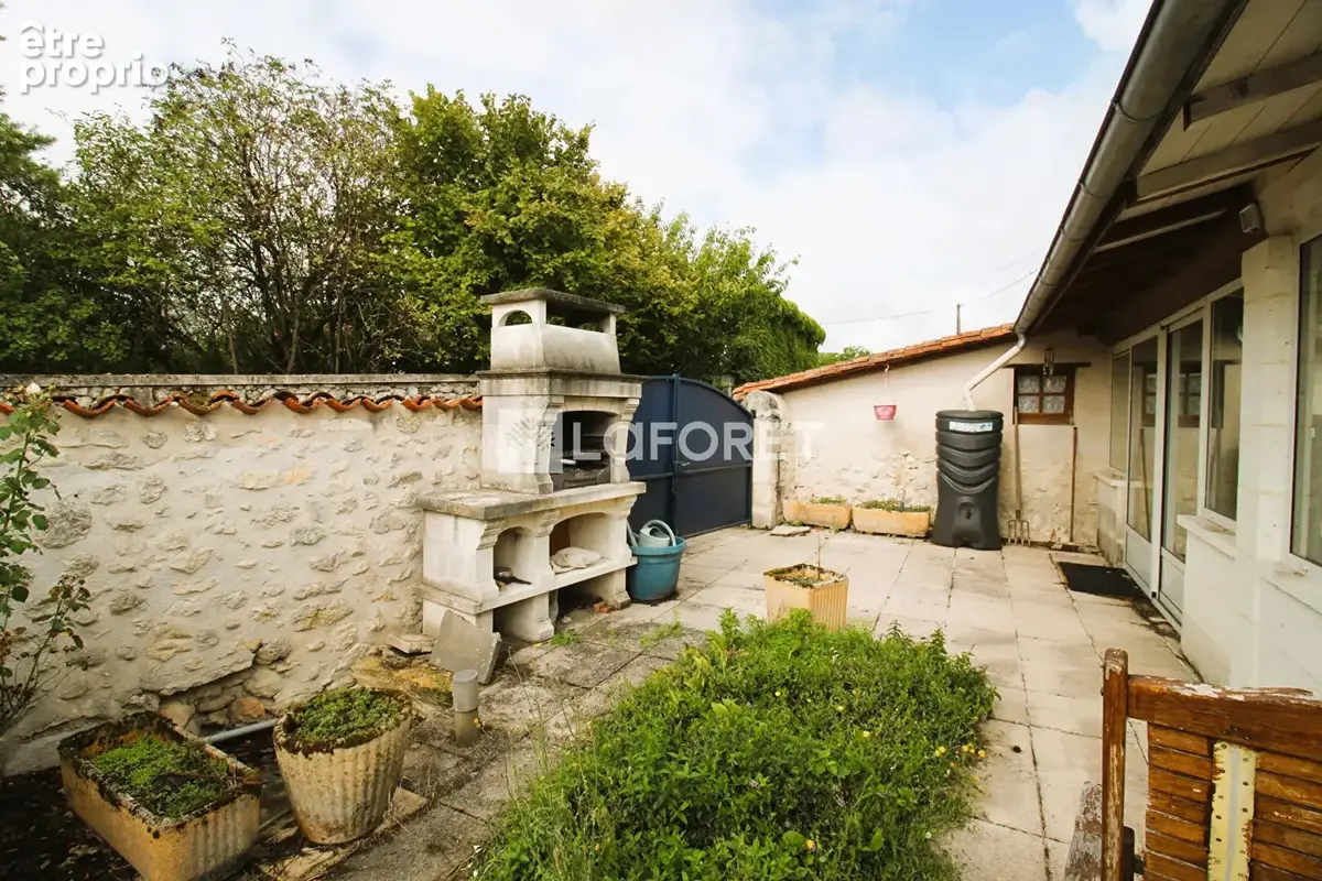 Maison Mareuil En Périgord 8 pièces 276 m2 - Piscine couverte - dépendances - photo 5