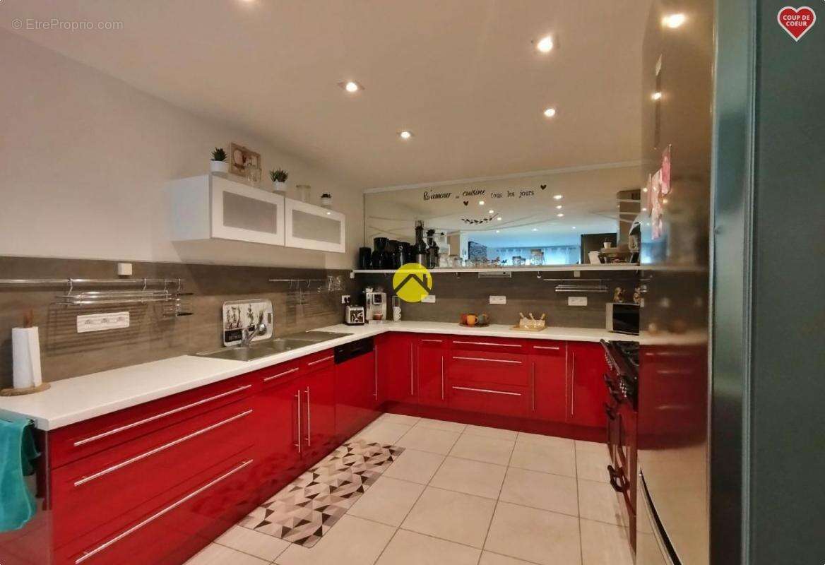 Maison à BEAURAINVILLE