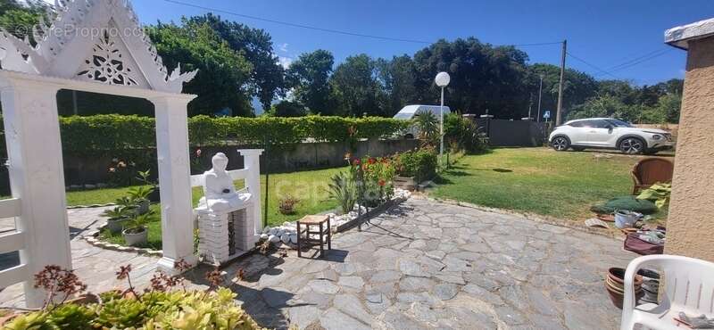 Maison à SANTA-LUCIA-DI-MORIANI