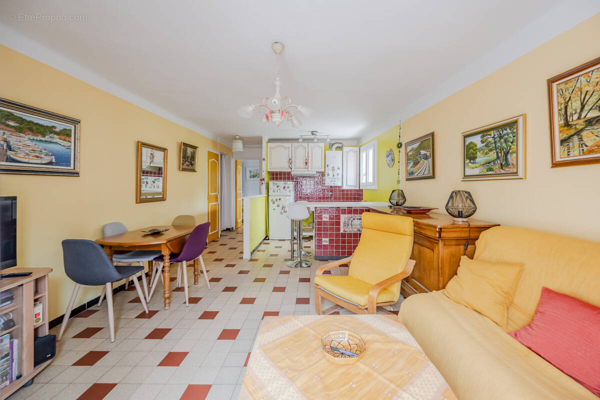 Appartement à HYERES