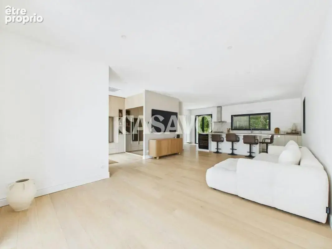 Vente Maison 5 pièces de 152m² - 33850 Léognan - photo 3
