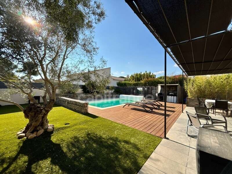 Maison à SAINT-JEAN-DE-VEDAS