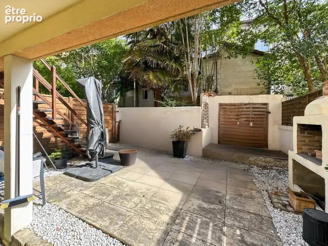 Duplex T3 de 70 m2 avec cour privée Périgueux centre - photo 3