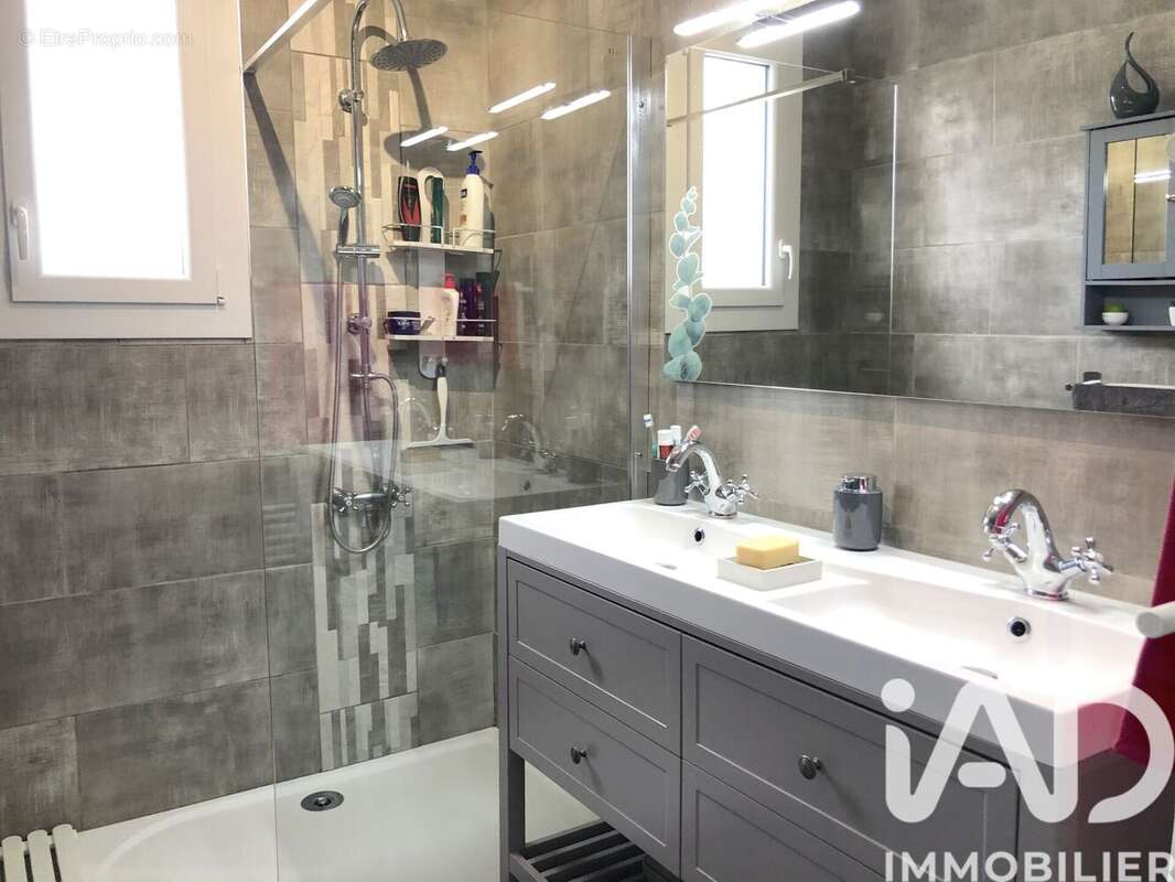 Photo 8 - Maison à SAINT-AIGULIN