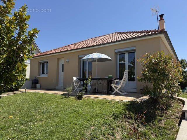 Maison à DARVOY