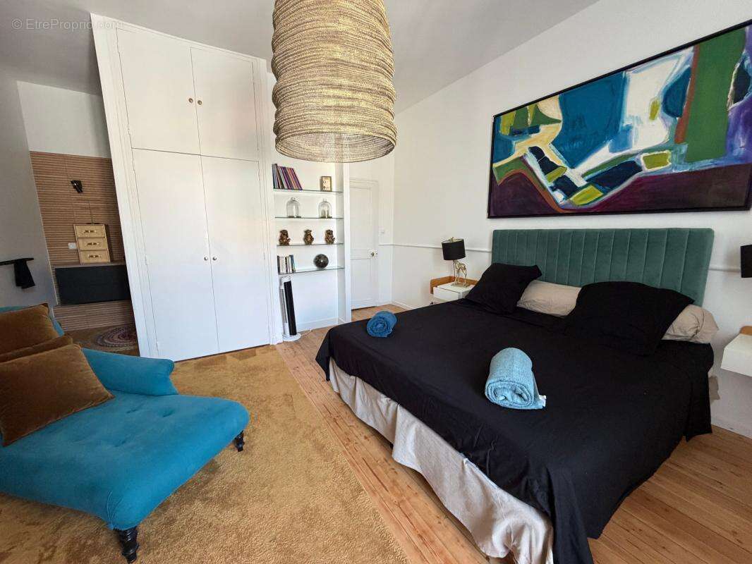 Lucon (85)- coeur de ville - demeure bourgeoise xix d'exception 5 chambres avec piscine sur parc 1440m² - photo 17