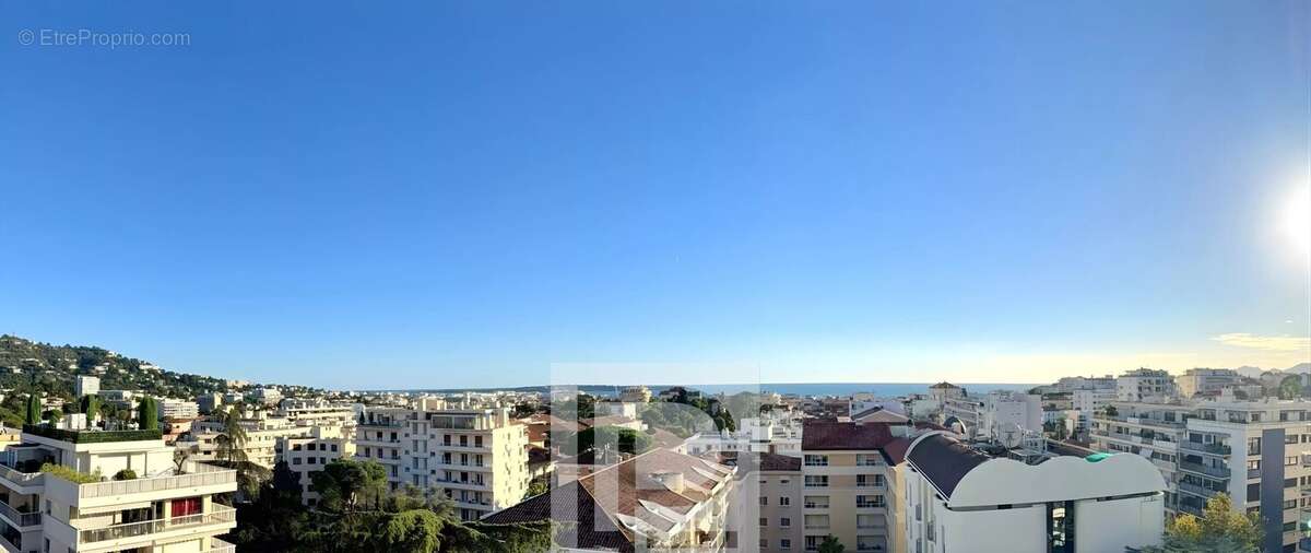 Quartier des Anglais - A 900m du centre-ville - Appartement entièrement rénové - photo 3