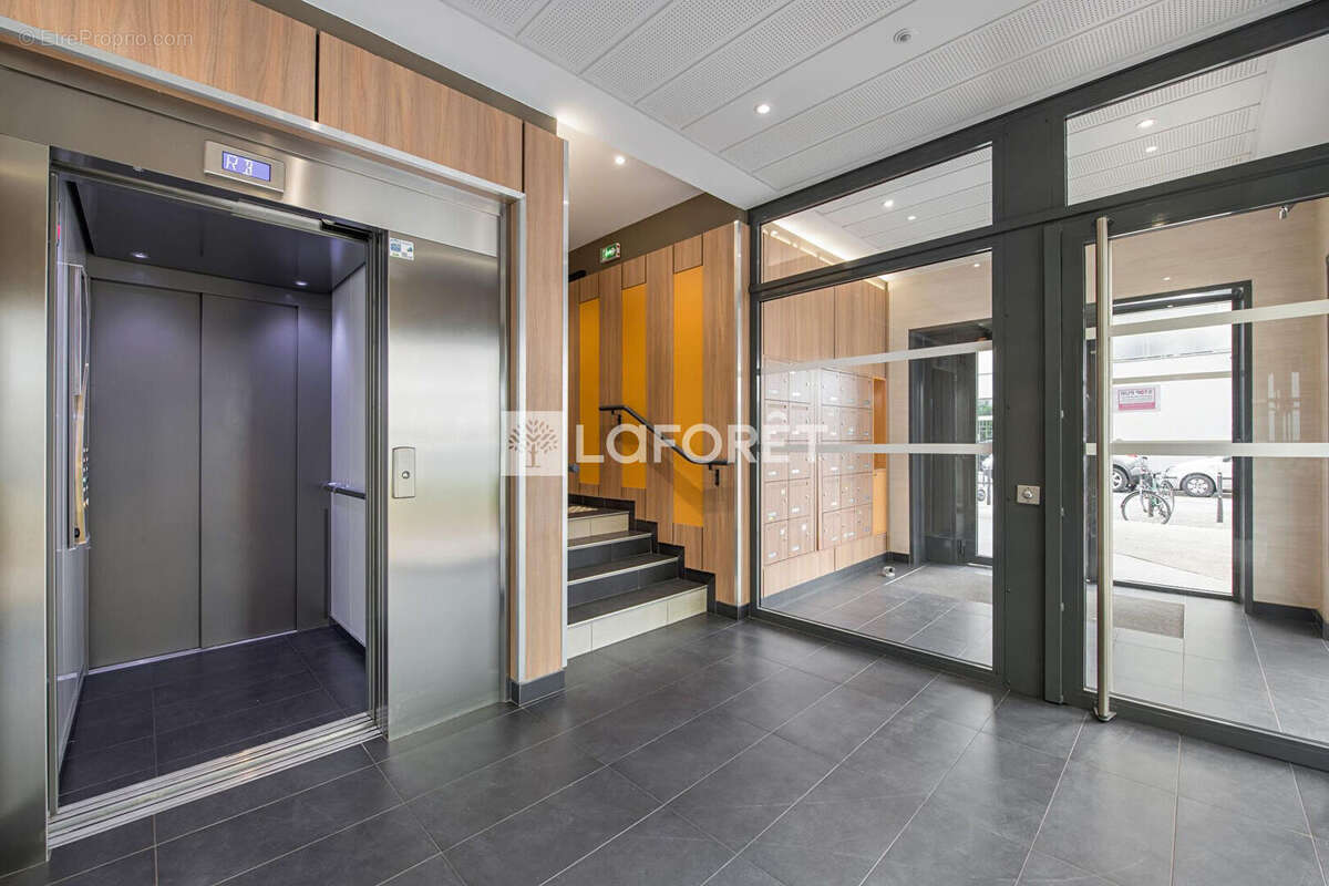 Appartement à LYON-8E