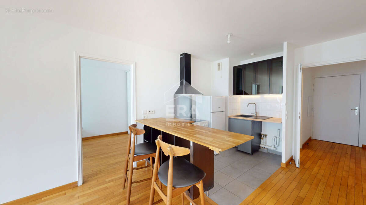 Appartement à PARIS-19E