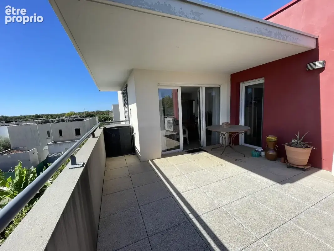 Appartement à LATTES