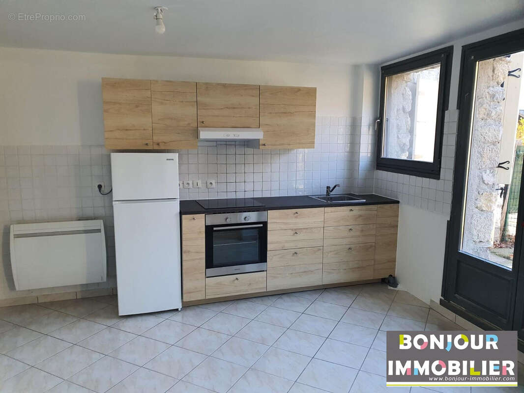 Appartement 31 m² à Saint-Pierre-De-Chartreuse  - photo 3