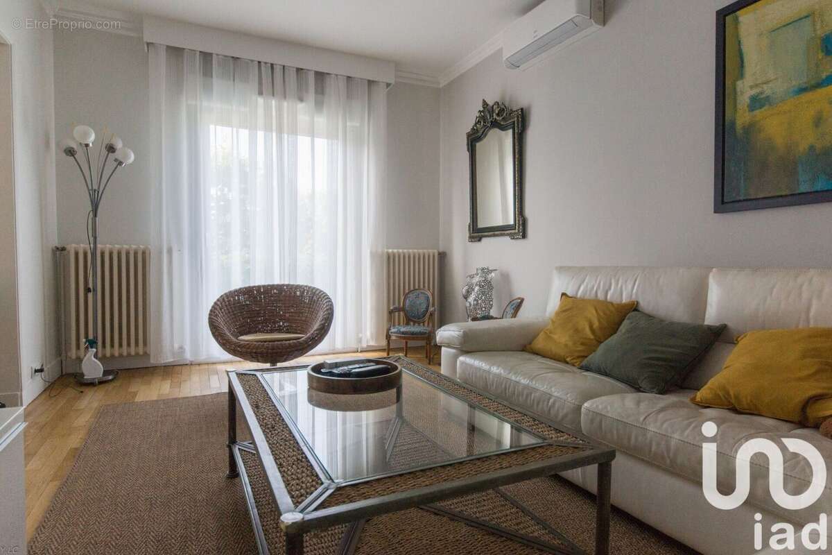 Photo 4 - Maison à VILLENEUVE-LE-ROI